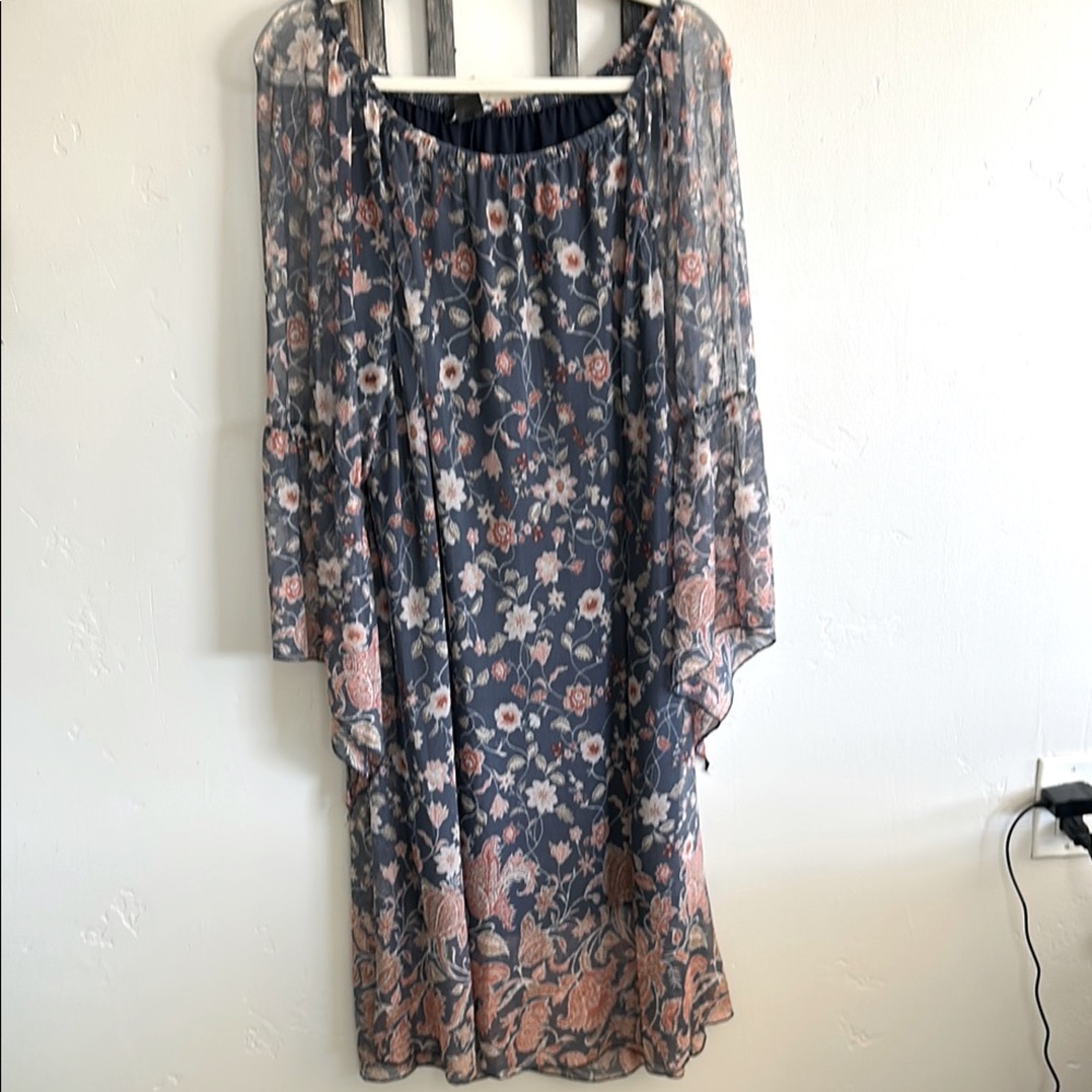 Love Ryan Woman’s  Blue Floral Dress Midi Dress Sz 3X